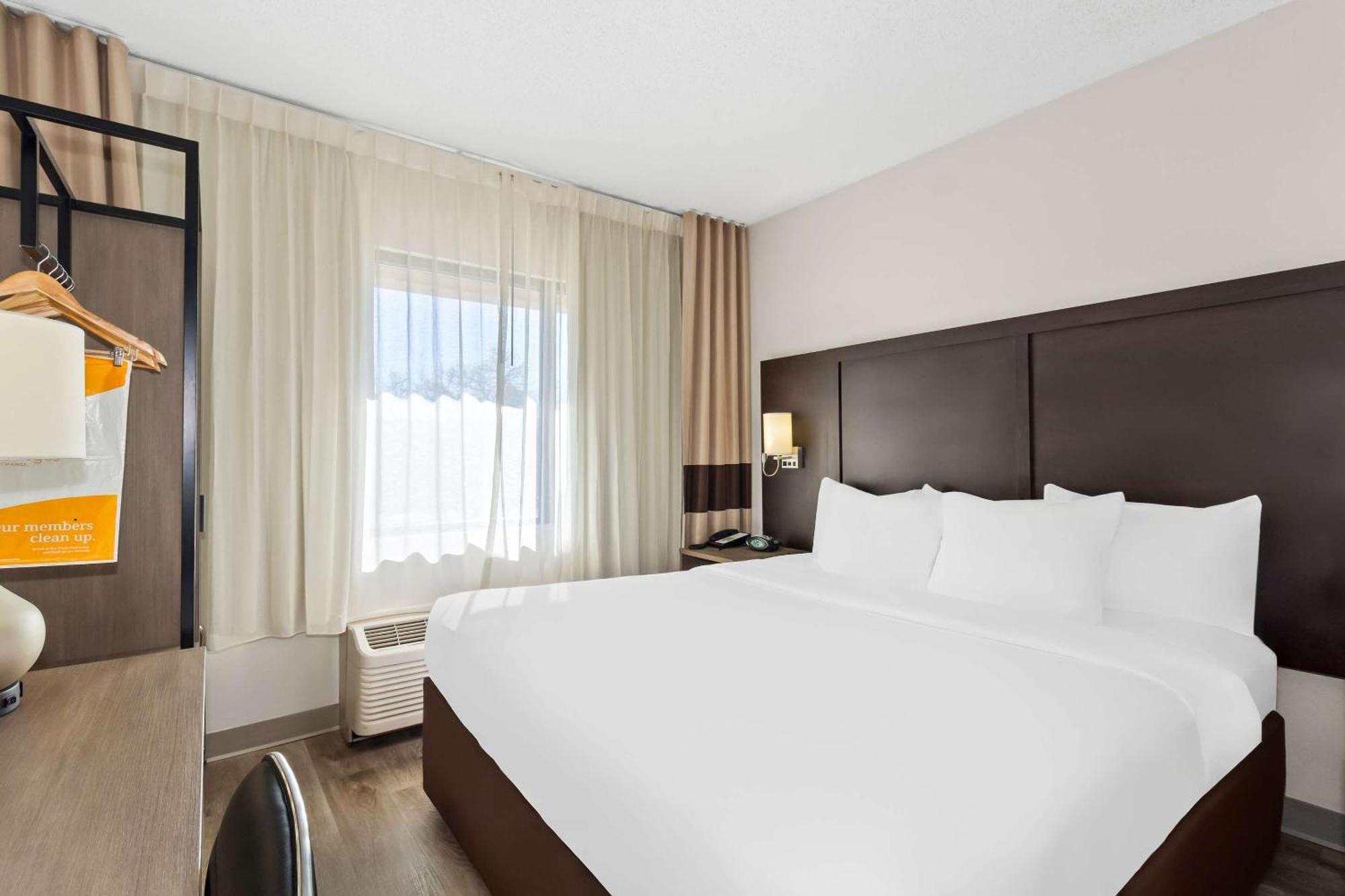 Comfort Suites Ламбертон Екстер'єр фото
