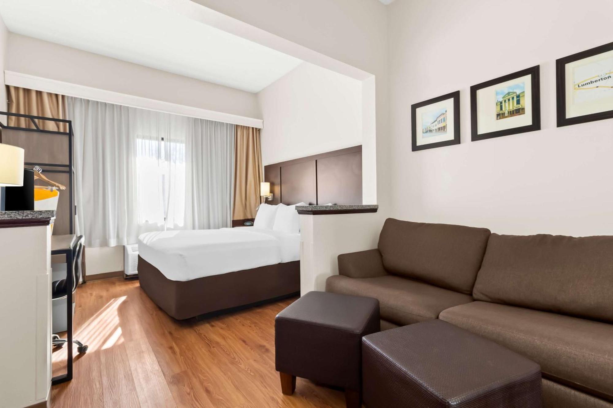 Comfort Suites Ламбертон Екстер'єр фото